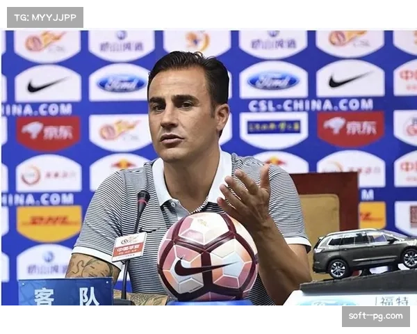 卡纳瓦罗飞抵塔什干即将执教乌兹别克国足 传闻未能成真